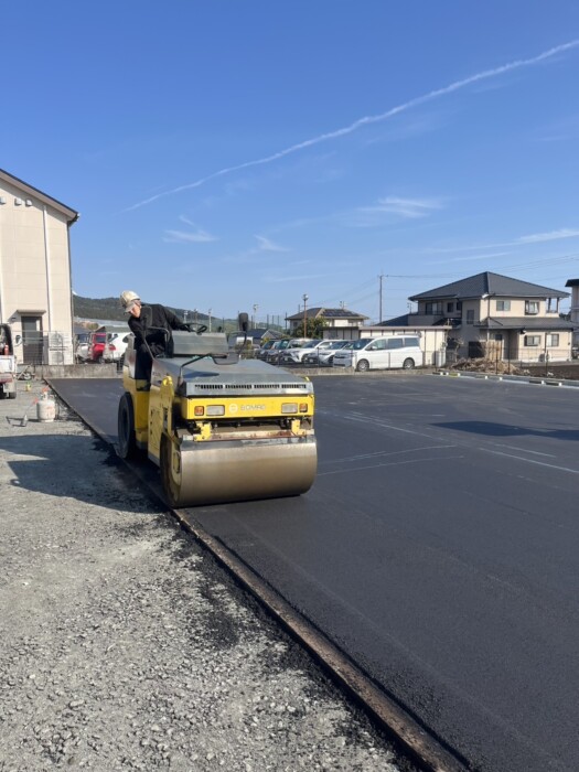 駐車場のアスファルト舗装をプロに依頼する利点