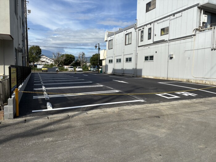 富士市鈴川地先スーパーO店駐車場新設工事完成全景